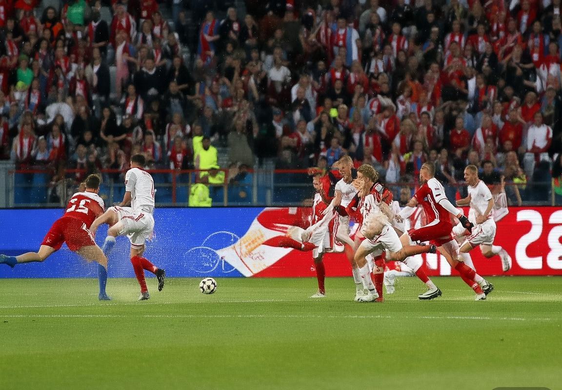 2018丹麦对奥地利足球赛：战术解析与球星风采回顾