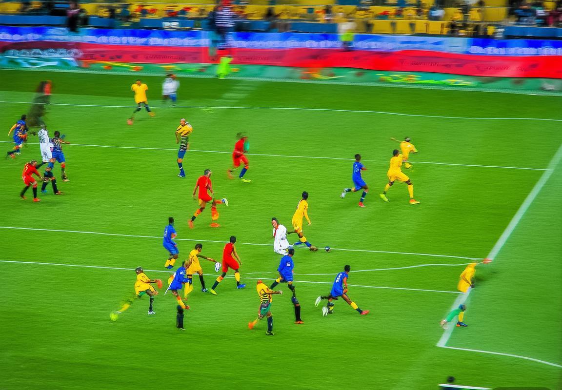 巴西vs喀麦隆：下半场激战战术对决与精彩瞬间分析(图4)